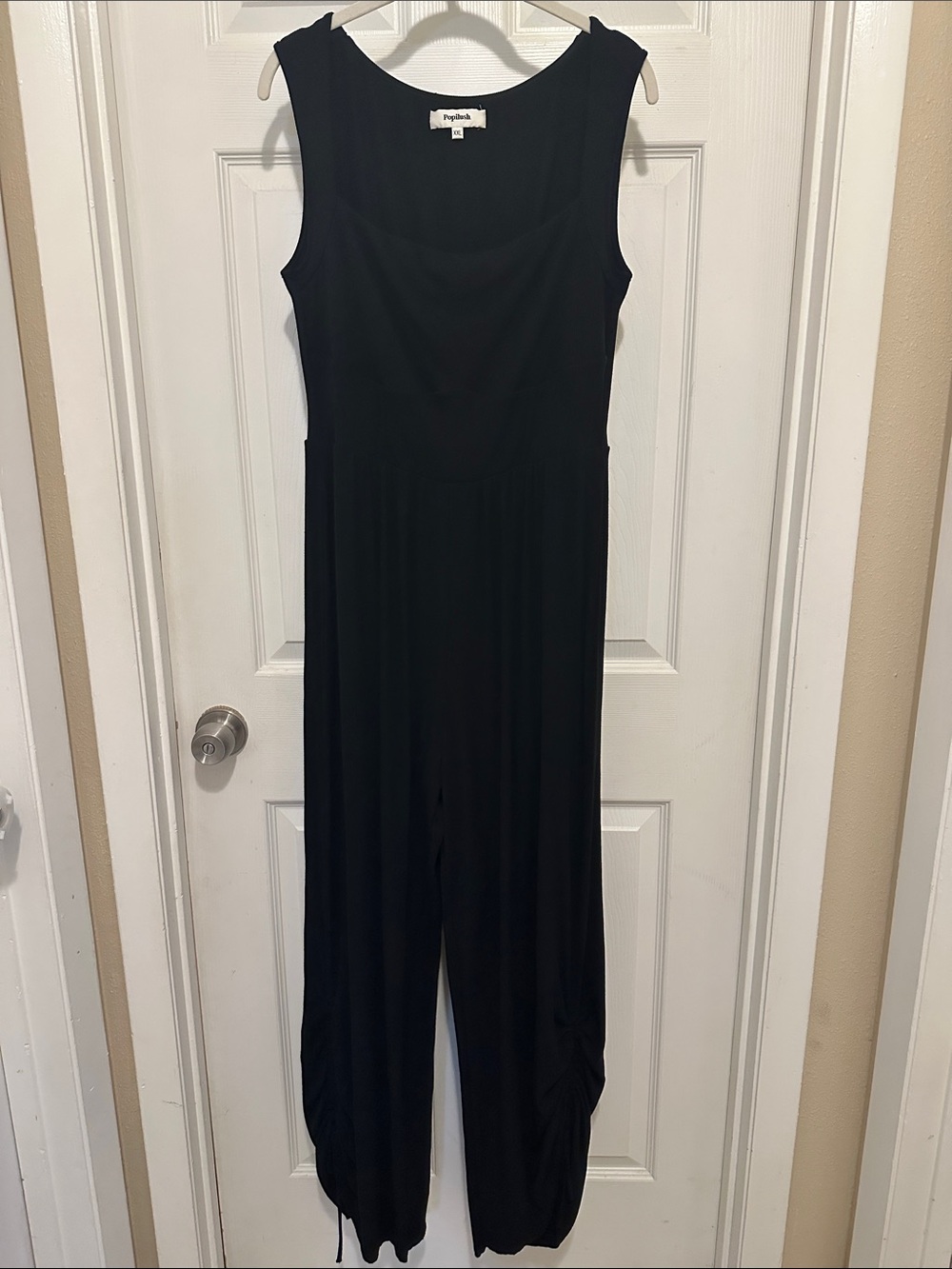 Popilush Black Sleeveless Tie Leg Jumpsuit